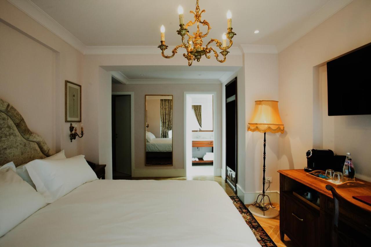 Ebel Boutique Hotel Τίρανα Εξωτερικό φωτογραφία