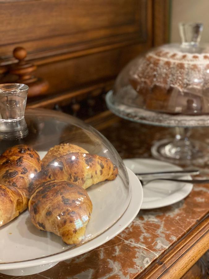 Ebel Boutique Hotel Τίρανα Εξωτερικό φωτογραφία