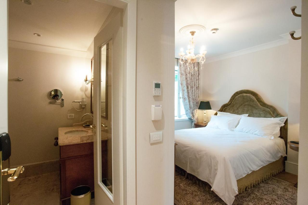 Ebel Boutique Hotel Τίρανα Εξωτερικό φωτογραφία