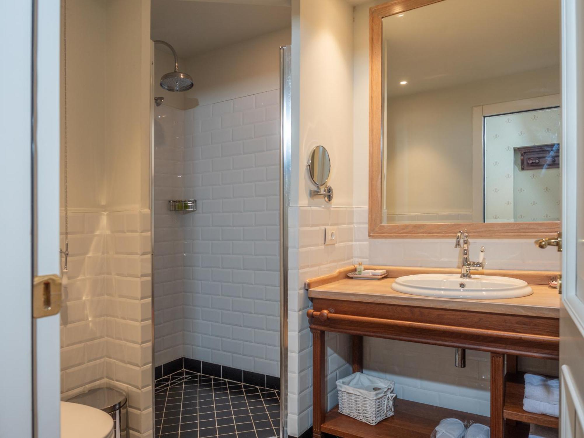 Ebel Boutique Hotel Τίρανα Εξωτερικό φωτογραφία