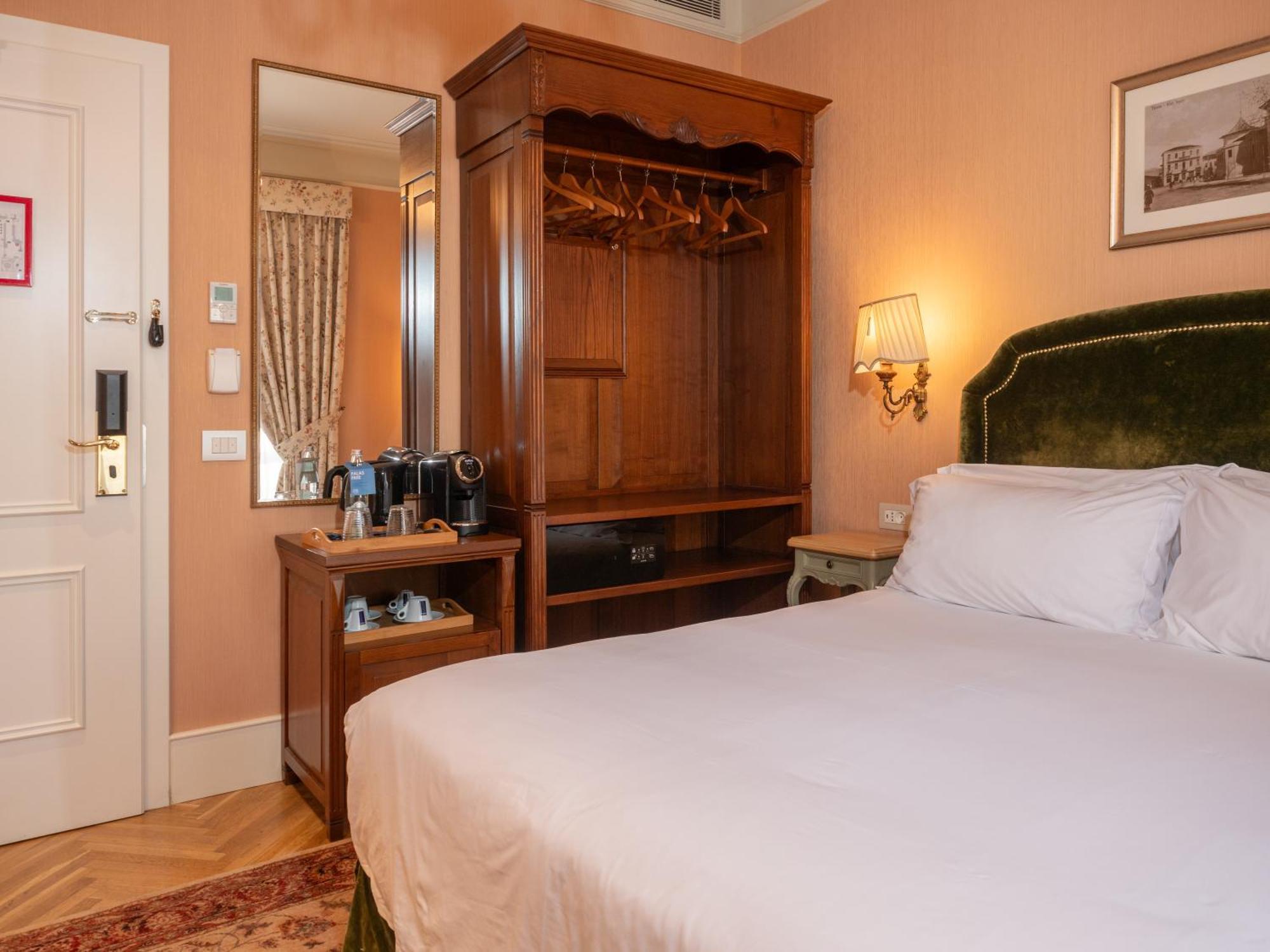 Ebel Boutique Hotel Τίρανα Εξωτερικό φωτογραφία